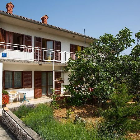 Apartment In Novi Vinodolski 15274 Povile Exteriér fotografie