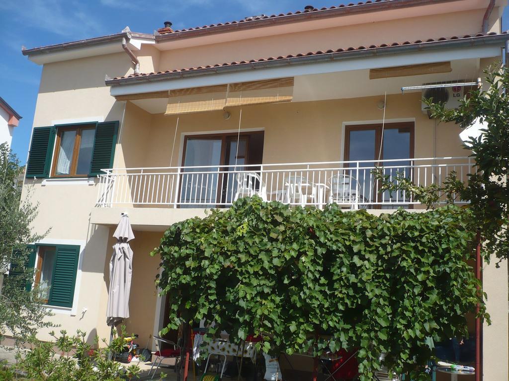 Apartment In Novi Vinodolski 15274 Povile Exteriér fotografie