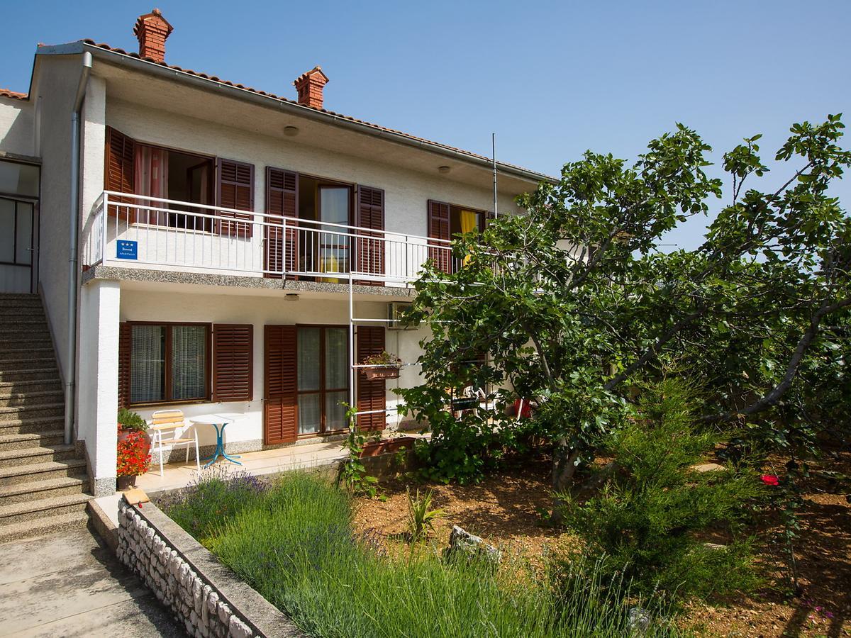 Apartment In Novi Vinodolski 15274 Povile Exteriér fotografie