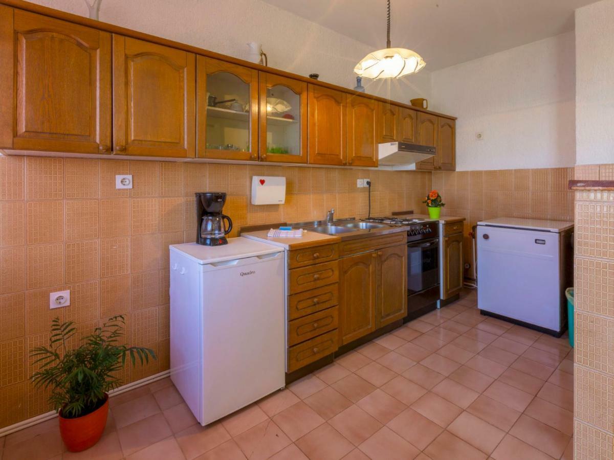 Apartment In Novi Vinodolski 15274 Povile Exteriér fotografie