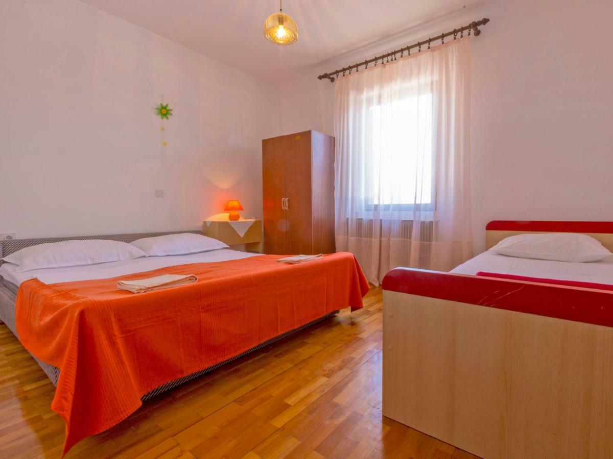 Apartment In Novi Vinodolski 15274 Povile Exteriér fotografie